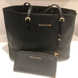 Michael KORS tote and wallet